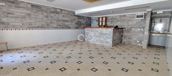 102m² Commercial property in Lagos, Portugal No. 311671 2