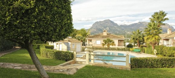 5 bedrooms Townhouse in Rincon De Loix, Spain No. 2628 3
