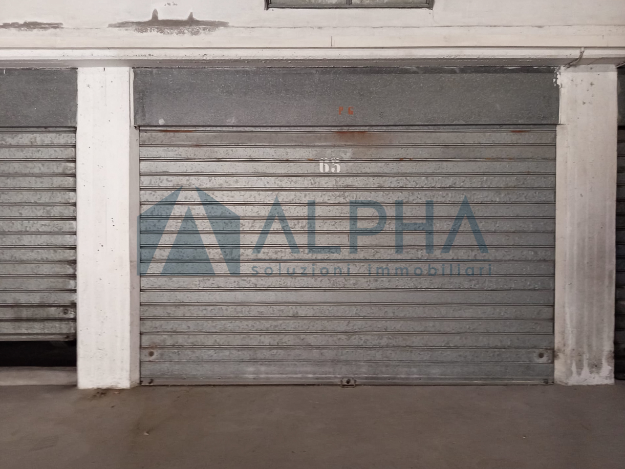 Garage in Bellaria Igea Marina, Italy, Nr. 335115