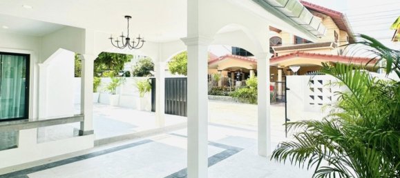 3 Schlafzimmer Haus in Pattaya, Thailand, Nr. 150957 26