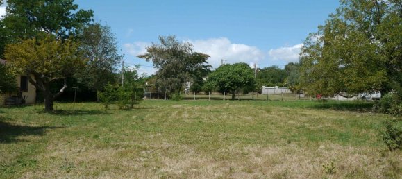  Land in Occitanie, France No. 284870 2