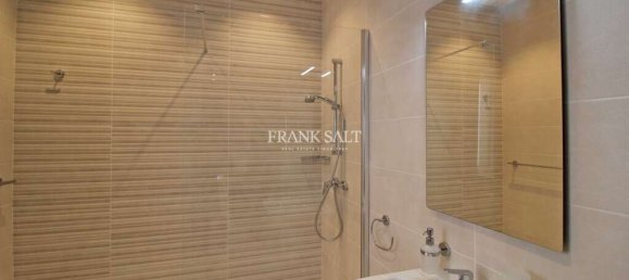 3 bedrooms Apartment in Zurrieq, Malta No. 8125 14