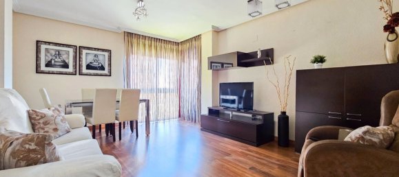 4 غرف نوم شقة في Jaen, Spain رقم 142051 3