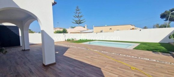 3 غرف نوم منزل في Torrevieja, Spain رقم 190444 12