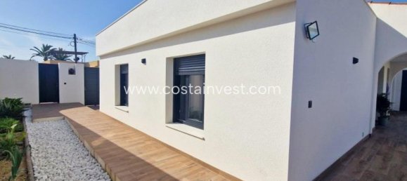 3 غرف نوم منزل في Torrevieja, Spain رقم 190444 14