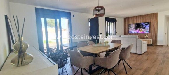 3 غرف نوم منزل في Torrevieja, Spain رقم 190444 4