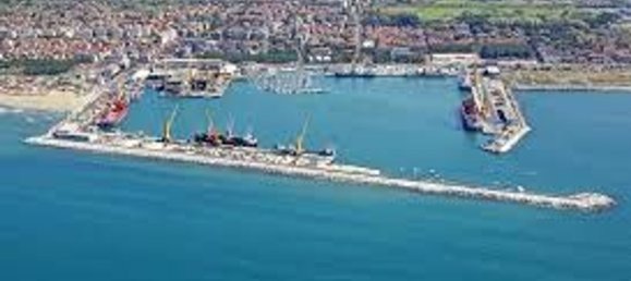 5-Zimmer Haus in Carrara, Italy, Nr. 48131 27