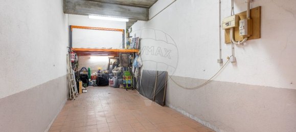 Entrepôt à Sintra, Portugal 24m² No. 74318 2