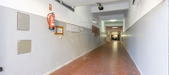 Entrepôt à Sintra, Portugal 24m² No. 74318 5