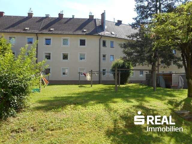 5 rooms Apartment in Linz, Austria No. 238974