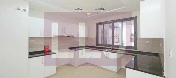 4 chambres Maison de ville à Abu Dhabi, UAE No. 38401 15