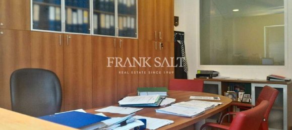 Bureau à Msida, Malta 89m² No. 12029 8