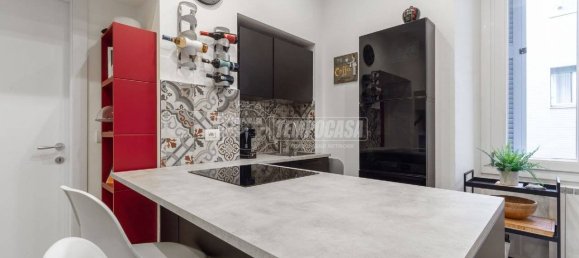 2 Schlafzimmer Wohnung in Milan, Italy, Nr. 274570 5