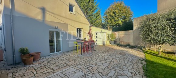 3 Schlafzimmer Villa in Chennevieres-sur-Marne, France, Nr. 173322 9
