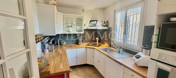 3 Schlafzimmer Villa in Chennevieres-sur-Marne, France, Nr. 173322 4