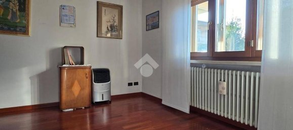 4 Schlafzimmer Haus in Castel d'Azzano, Italy, Nr. 59707 22