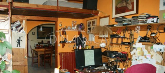 10-salle Maison à Chianni, Italy No. 238229 12