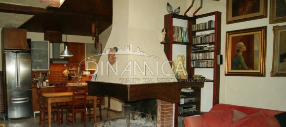 10-salle Maison à Chianni, Italy No. 238229 11