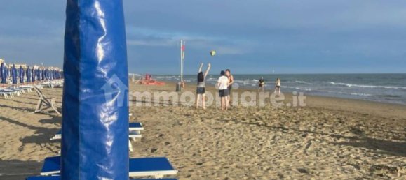 4 bedrooms Villa in Ardea, Italy No. 64102 5