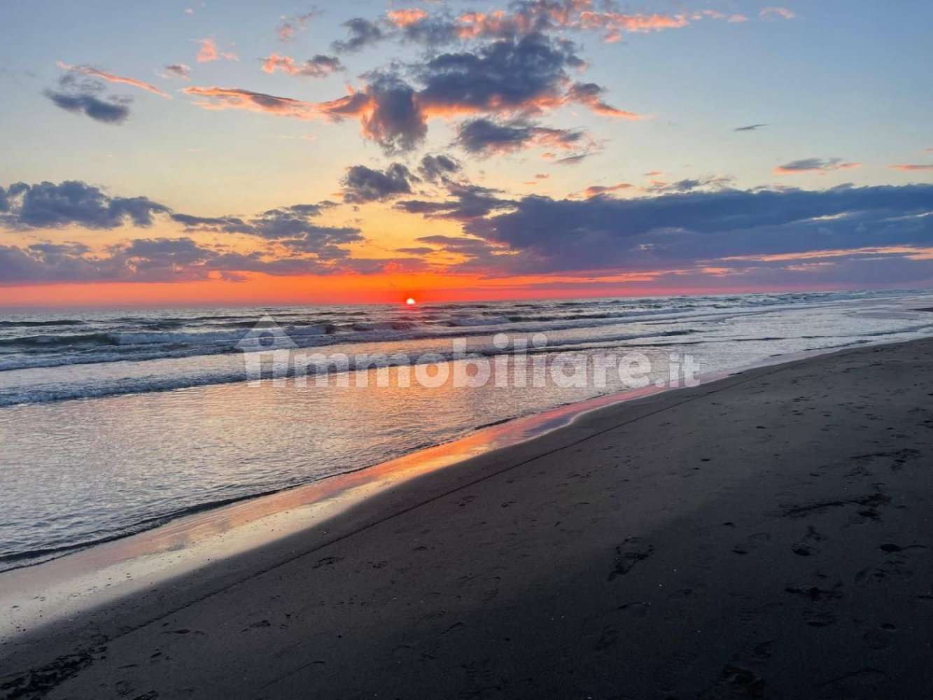 4 bedrooms Villa in Ardea, Italy No. 64102