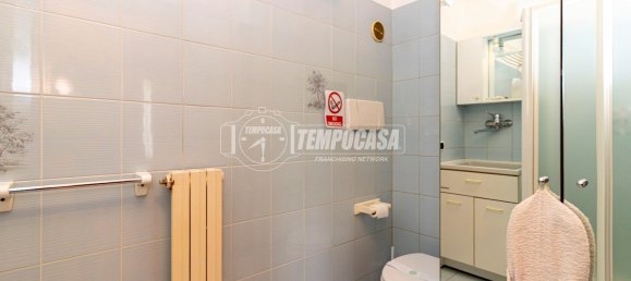 3 rooms Apartment in Seriate, Italy No. 285182 11