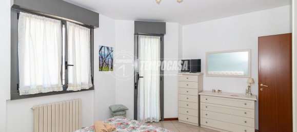 3 rooms Apartment in Seriate, Italy No. 285182 18