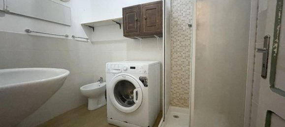 2 bedrooms Apartment in Siena, Italy No. 121050 8