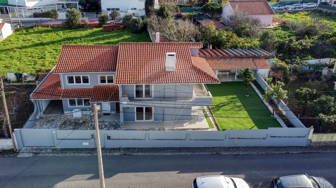 Casa de 4 dormitorios en Cascais, Portugal No. 51094