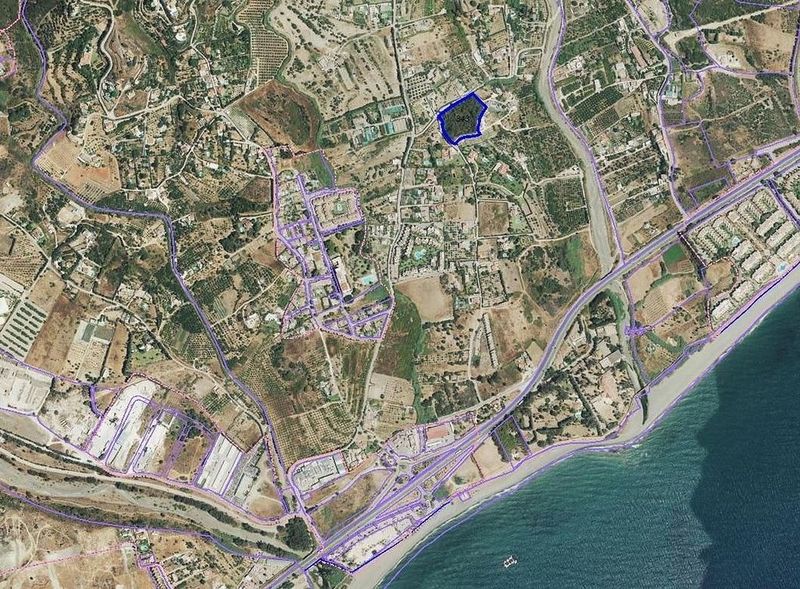 10000m² Land in Estepona, Spain No. 234464