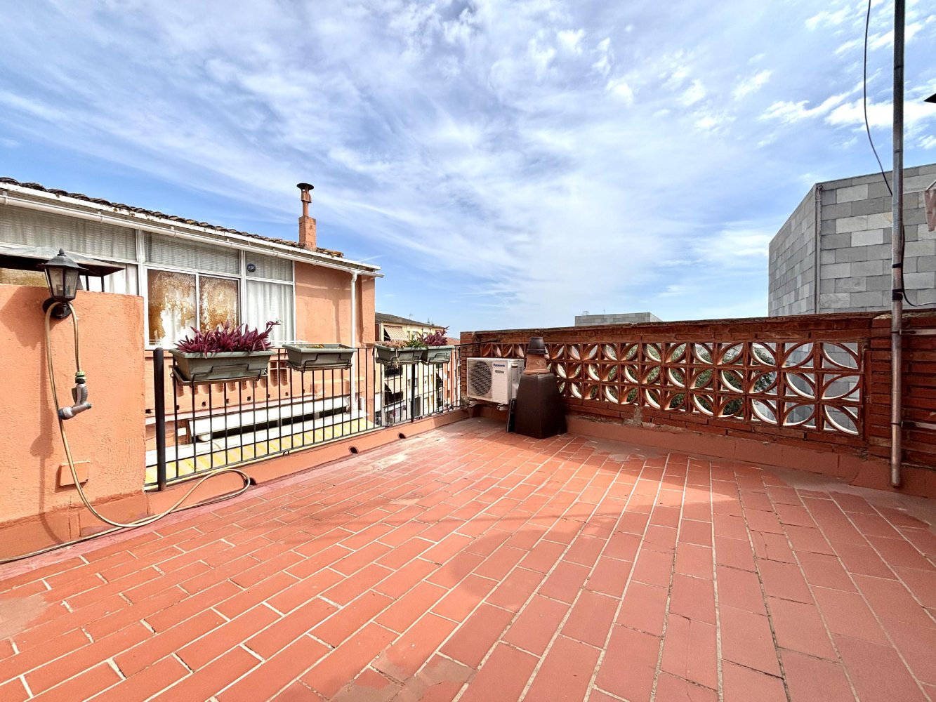 3 bedrooms Duplex in Castellbisbal, Spain No. 277394