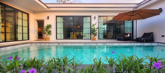 170m² Cafe / restaurant in Pattaya, Thailand No. 19673 3