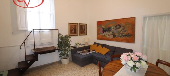 4 rooms Apartment in Montevarchi, Italy No. 230909 3