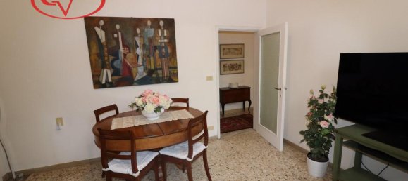 4 rooms Apartment in Montevarchi, Italy No. 230909 5