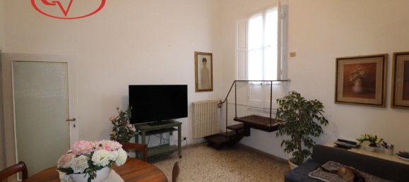 4 rooms Apartment in Montevarchi, Italy No. 230909 4