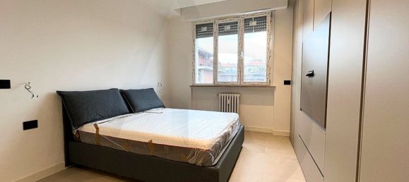 3 bedrooms Apartment in Parma, Italy No. 380201 5