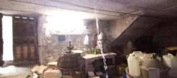 5 rooms Apartment in Subiaco, Italy No. 101720 4