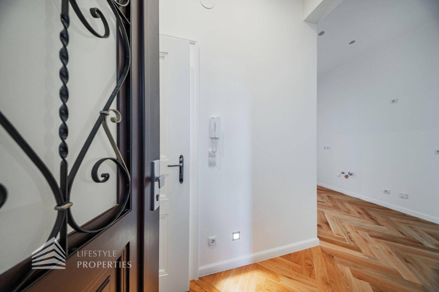 2-Zimmer Wohnung in Ottakring, Austria, Nr. 223576