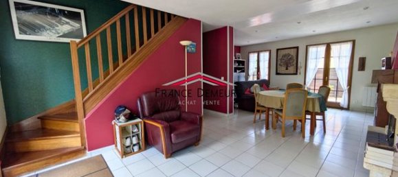 4 bedrooms House in Le Plessis-Bouchard, France No. 359084 5