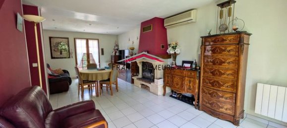 4 bedrooms House in Le Plessis-Bouchard, France No. 359084 6