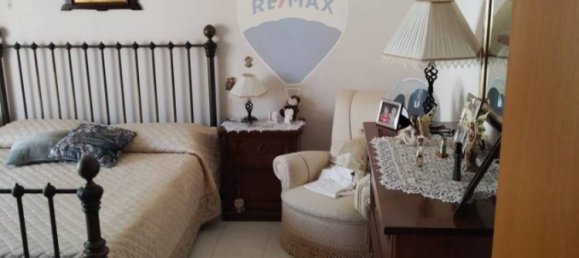 3 chambres Appartement à Caltagirone, Italy No. 298500 12