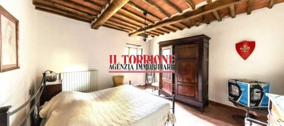 2 bedrooms Villa in Pescia, Italy No. 158923 10