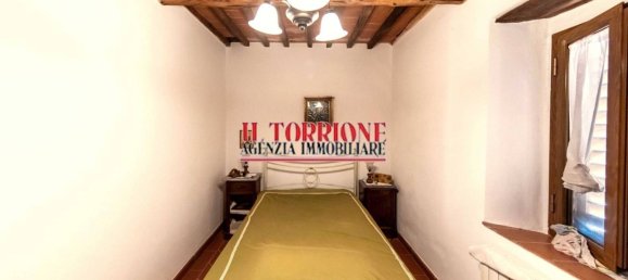 2 bedrooms Villa in Pescia, Italy No. 158923 15