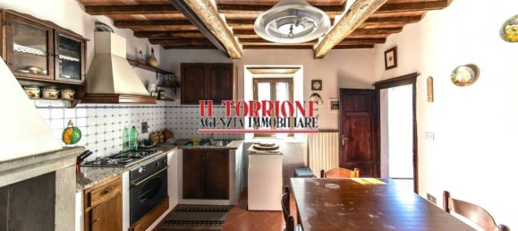 2 bedrooms Villa in Pescia, Italy No. 158923 7