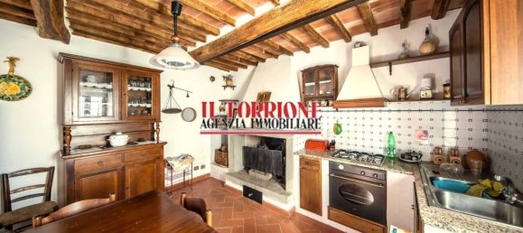 2 bedrooms Villa in Pescia, Italy No. 158923 9