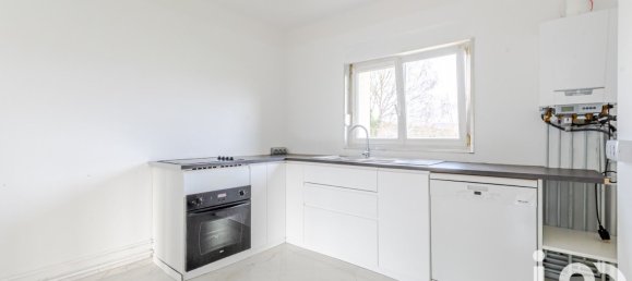 Apartamento de 2 dormitorios en Terville, France No. 64095 13