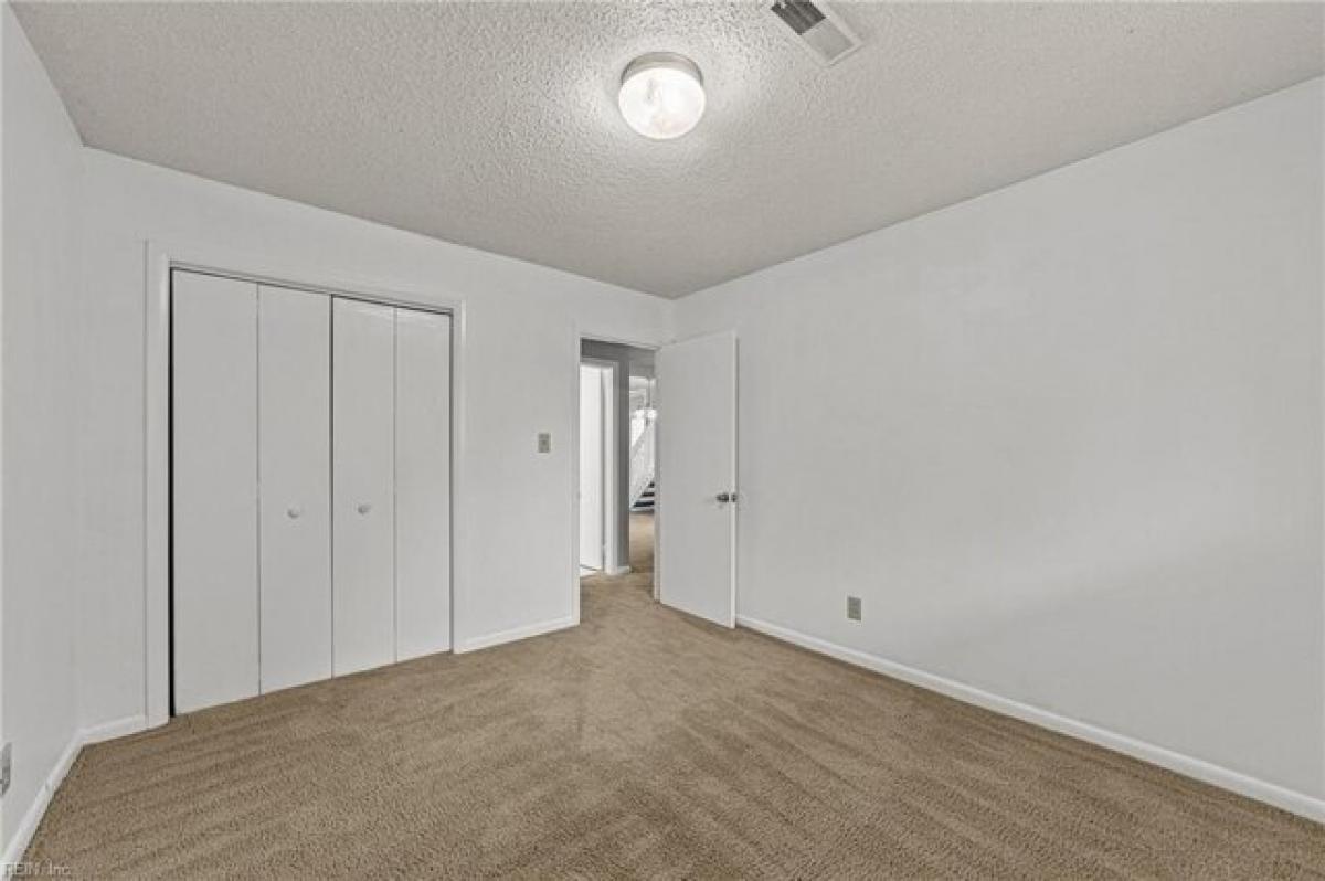 2 bedrooms House in Virginia Beach, USA No. 381492