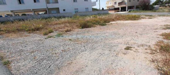  Villa in Deryneia, Cyprus No. 24099 3