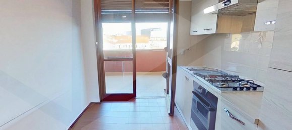 Studio in Monza, Italy, Nr. 23987 24