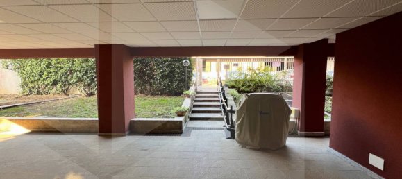 Studio in Monza, Italy, Nr. 23987 15