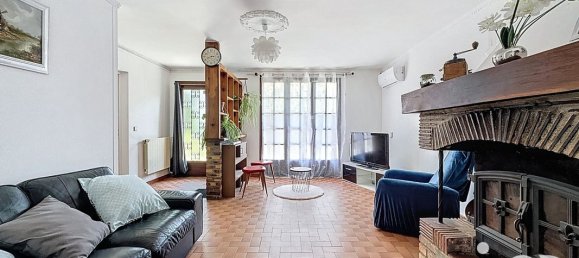 Casa de 4 dormitorios en Linas, France No. 285715 7